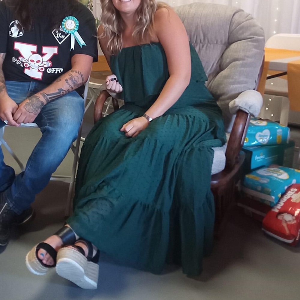 Maternity or non maternity dress.